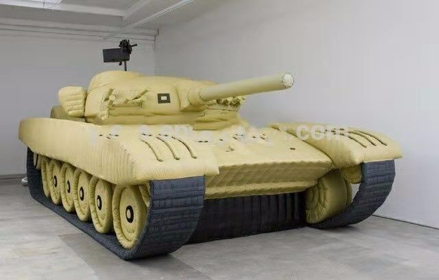 融安大型军用坦克车